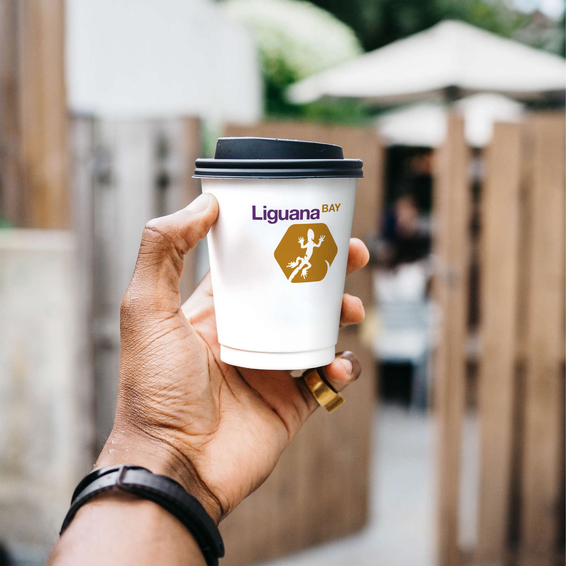 LiguanaBay-cafe